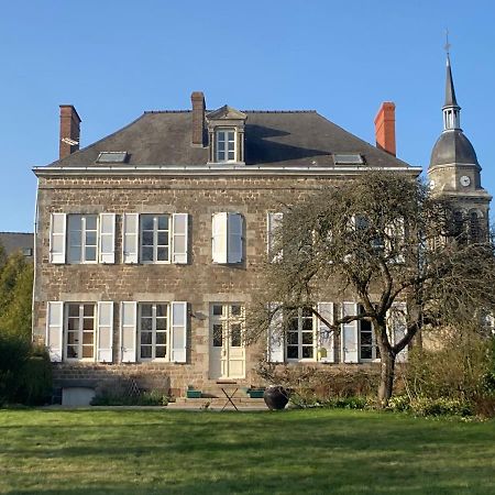 Maison D'Hotes La Doucelle Culture Et Bien-Etre Lignieres-Orgeres Exterior photo